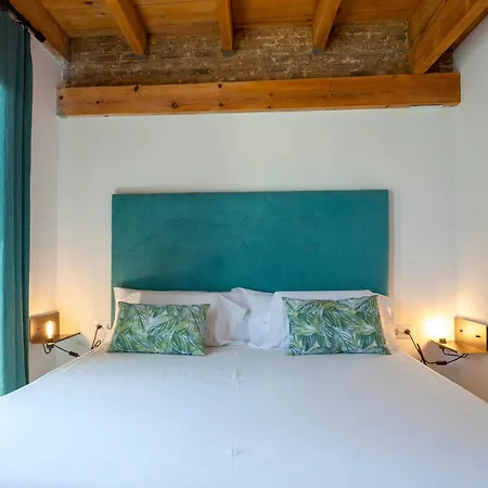 Lejlighed Mediterranean Gem Getaway